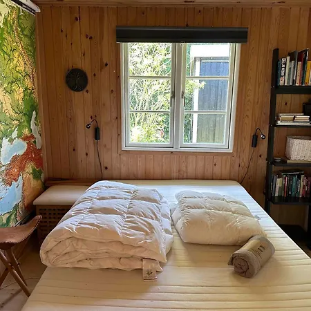 Cosy Little Sommer Close To Isefjorden Holiday home Kirke-Hyllinge